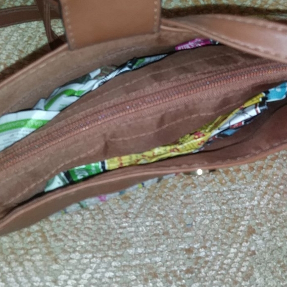 beautiful multi colored purse - Picture 2 of 3